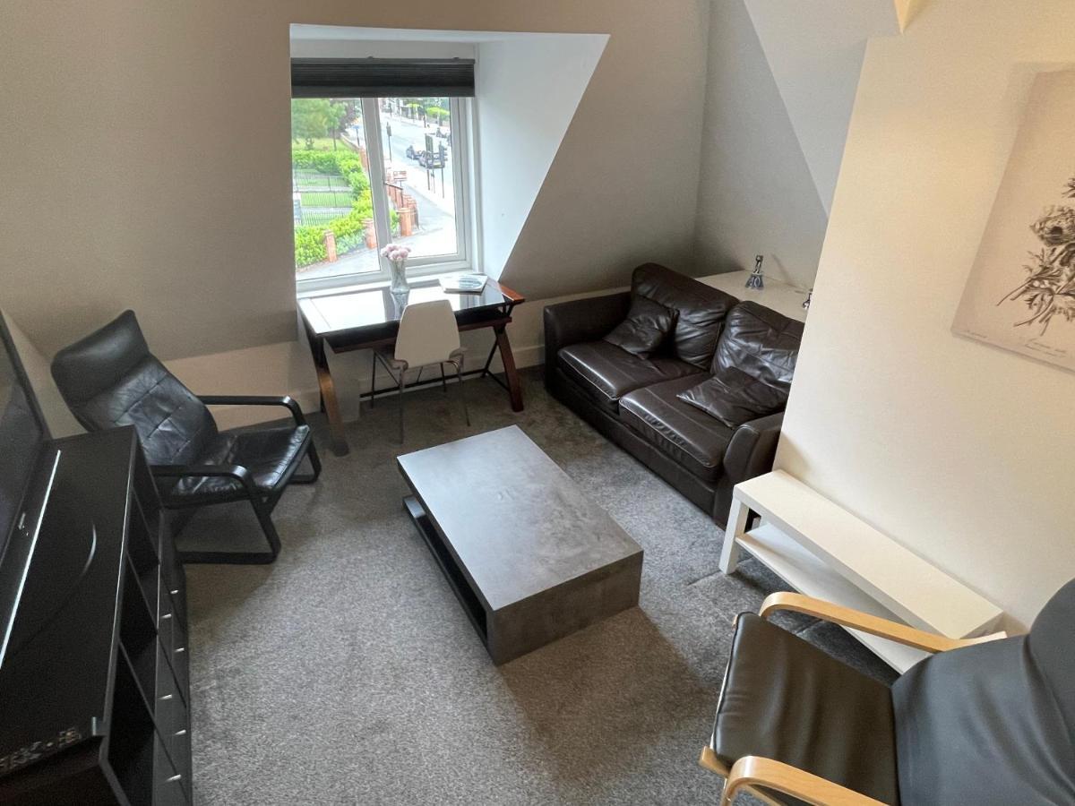 2 Bedroom 2 Bathroom Apartment 8 Including Free Parking Бромлі Екстер'єр фото
